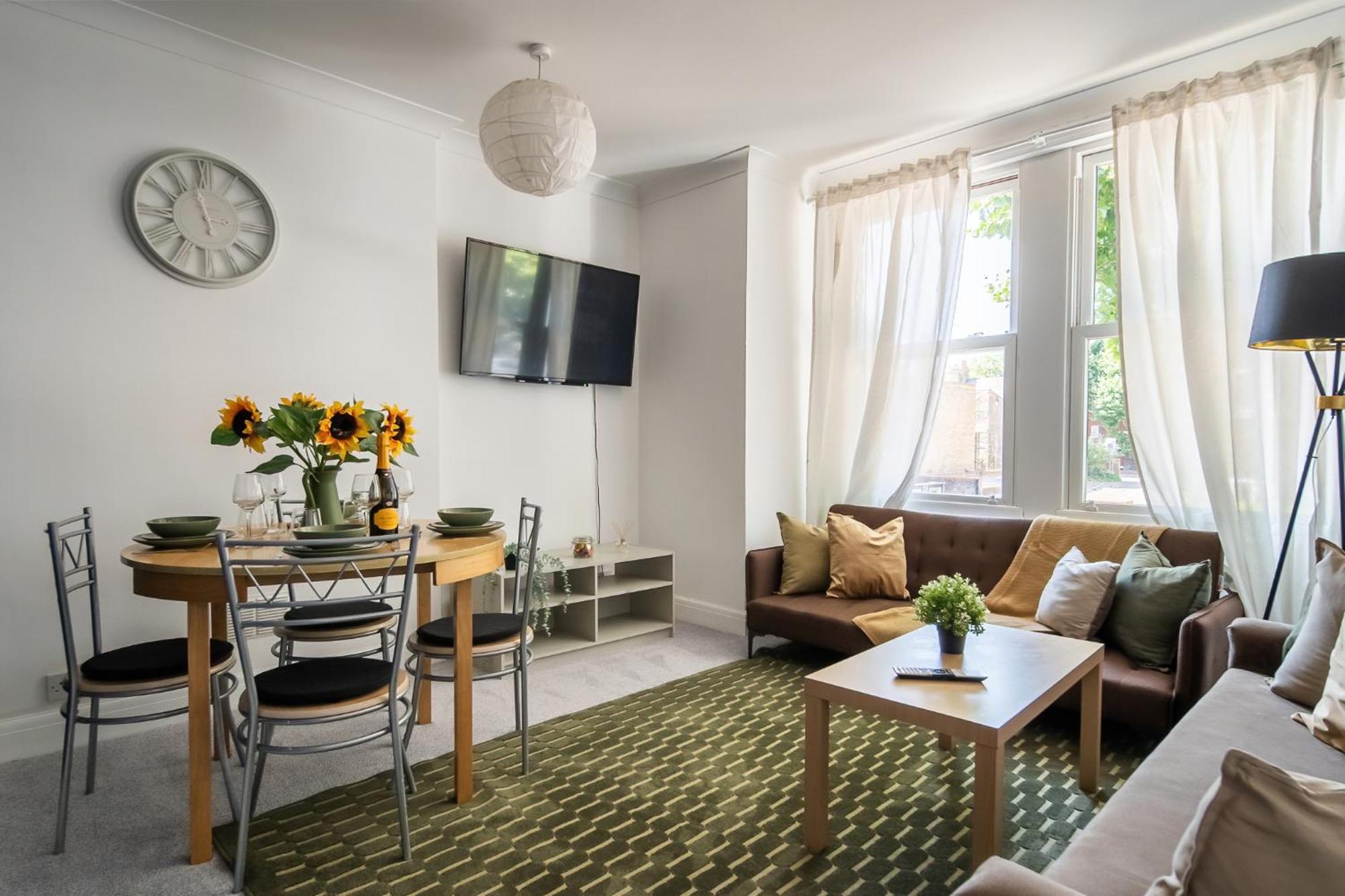 Gorgeous 2Bed Apartment In Fulham, London Exterior photo